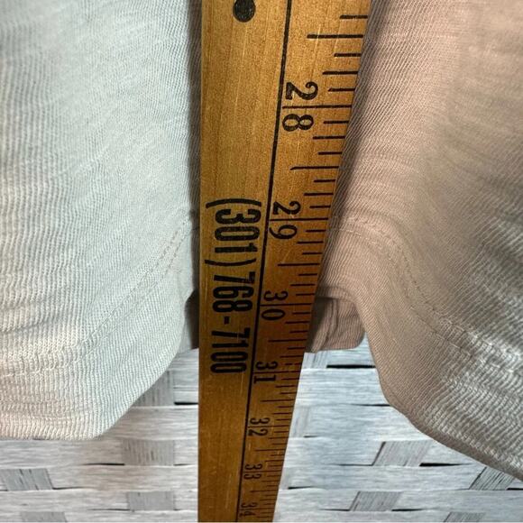 Universal Thread 3 identical, V-neck T-shirts casual cream summer plus size NWT - Picture 5 of 7